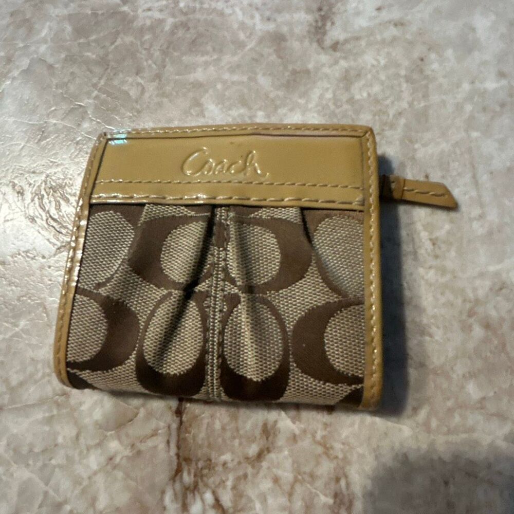 COACH Snap Leather & Signature Print Wallet